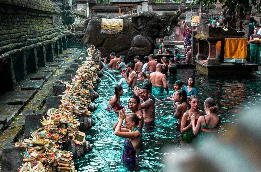 melukat: balinese spiritual cleansing