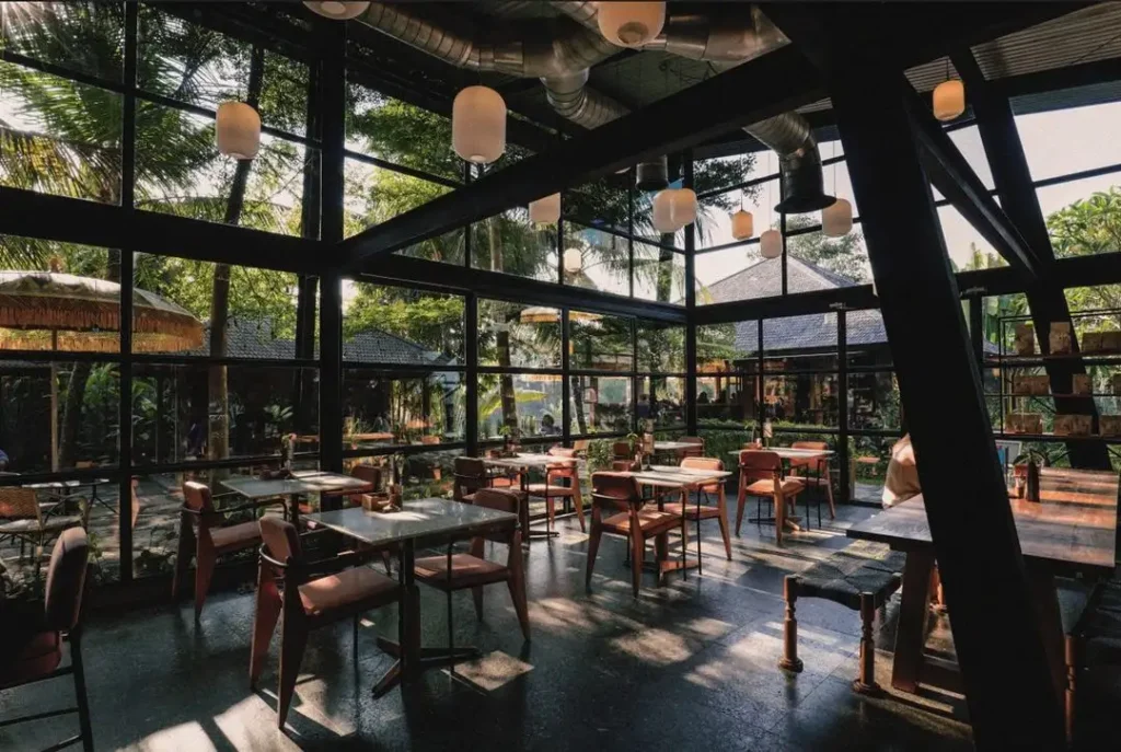 rusters bali cafe