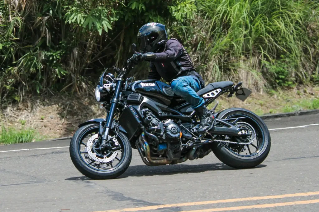 rent yamaha xsr 155cc in bali